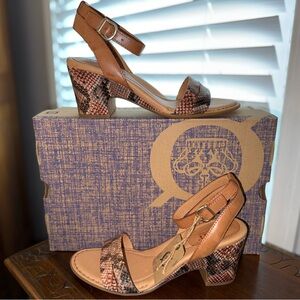 Box Born Frilli Natural/Tan Snake Print Size 7 - with Ankle Strap